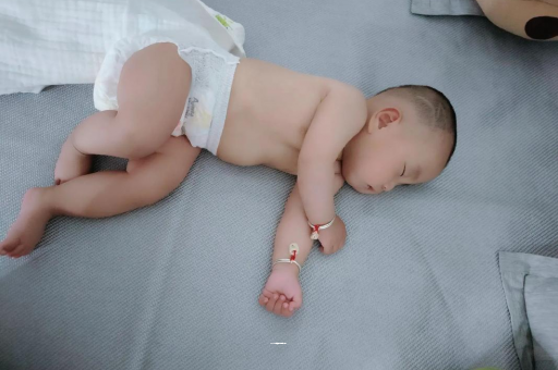 景德镇宝宝发烧可以喝牛奶吗